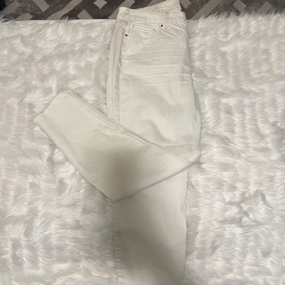 Sound/Style Beige Jeans ✨NEW✨